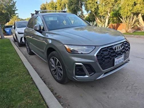 2023 Audi Q5 45 S line Premium Plus