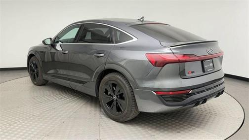 2024 Audi Q8 e-tron Premium Plus