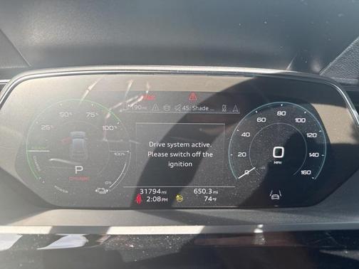 2024 Audi Q8 e-tron Premium Plus