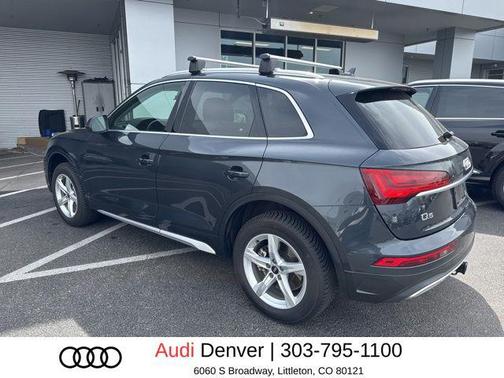 Manhattan Gray Metallic 2023 Audi Q5 40 Premium