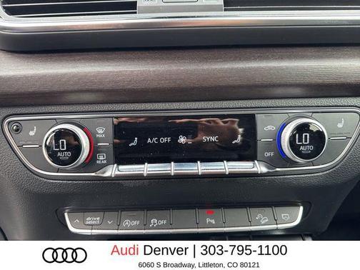Manhattan Gray Metallic 2023 Audi Q5 40 Premium