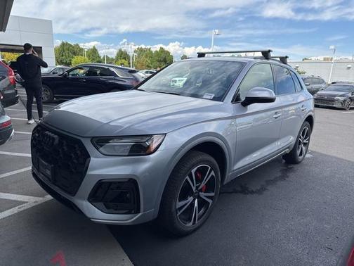 2025 Audi Q5 45 S line Premium Plus