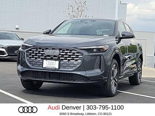 Tambora Gray Metallic 2026 Audi Q5 Premium TFSI quattro S tronic