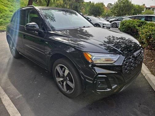 2023 Audi Q5 45 S line Premium Plus