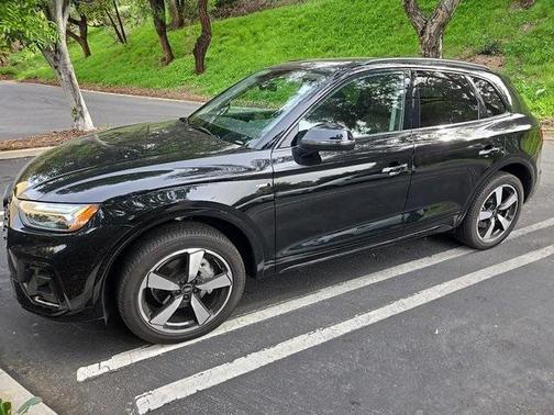 2023 Audi Q5 45 S line Premium Plus