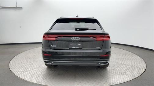 2022 Audi Q8 55 Premium