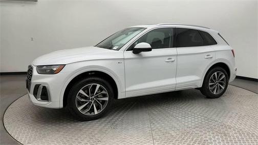 2023 Audi Q5 45 S line Premium Plus
