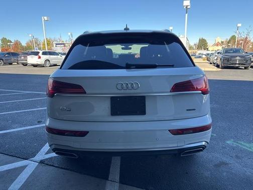2023 Audi Q5 45 S line Premium Plus