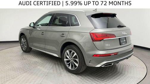 2023 Audi Q5 45 S line Premium