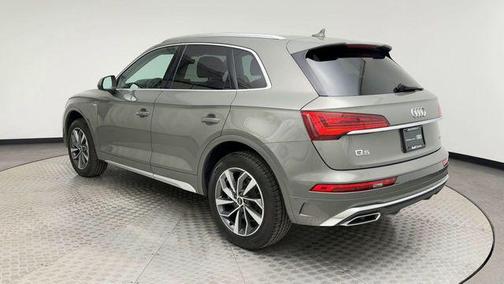 2023 Audi Q5 45 S line Premium