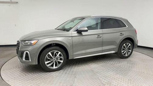 2023 Audi Q5 45 S line Premium