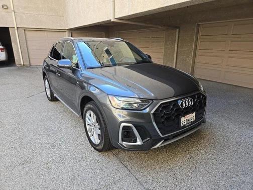 2022 Audi Q5 45 S line Premium