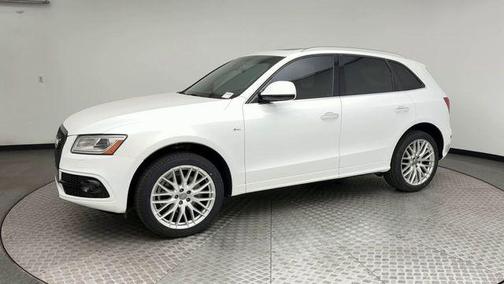 Ibis White 2017 Audi Q5 2.0T Premium Plus