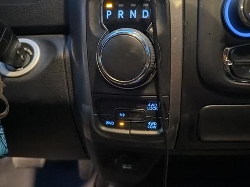 2021 RAM 1500 Classic Warlock Crew Cab 4x4 5'7' Box