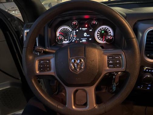 2021 RAM 1500 Classic Warlock Crew Cab 4x4 5'7' Box