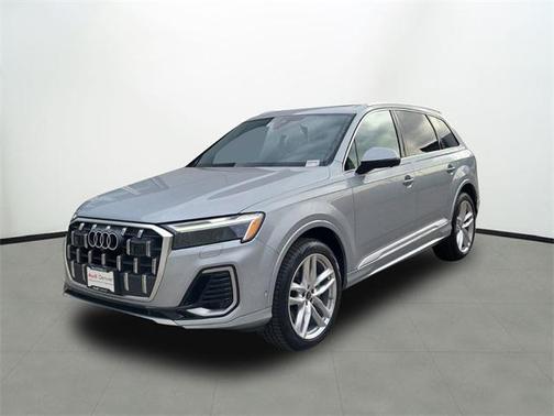 2025 Audi Q7 55 Premium Plus