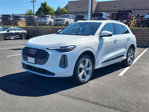 2025 Audi Q5 Premium Plus