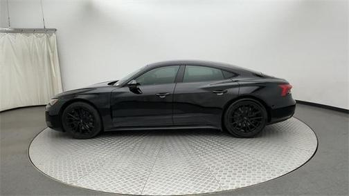 2022 Audi e-tron GT Prestige