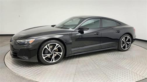 2022 Audi e-tron GT Prestige