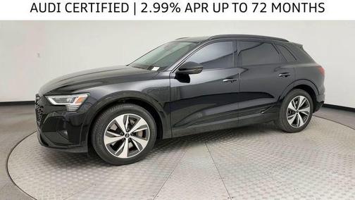 Mythos Black Metallic 2024 Audi Q8 e-tron Premium