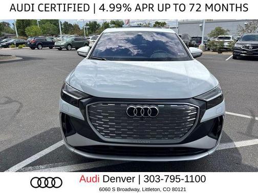 Glacier White Metallic 2024 Audi Q4 e-tron Sportback Prestige