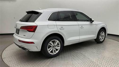 2023 Audi Q5 45 S line Premium