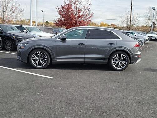 2025 Audi Q8 55 Premium Plus