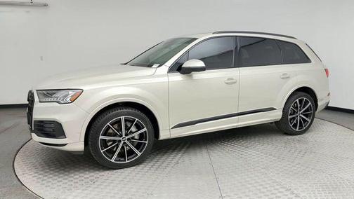 2021 Audi Q7 55 Premium Plus