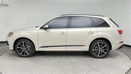 2021 Audi Q7 55 Premium Plus