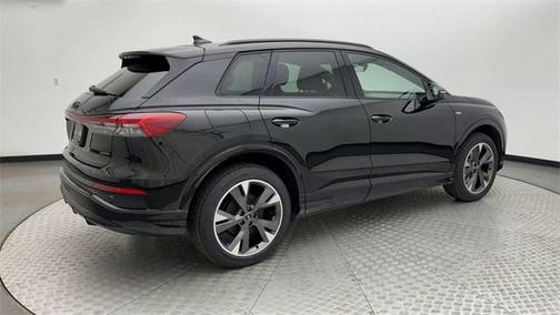 2024 Audi Q4 e-tron Premium Plus 50 quattro