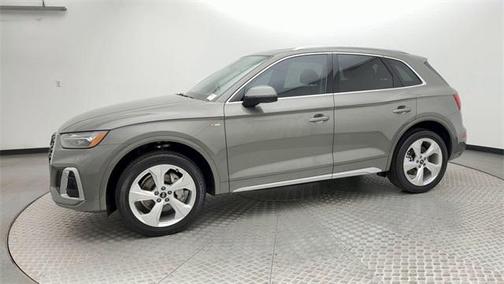 2023 Audi Q5 45 S line Premium Plus