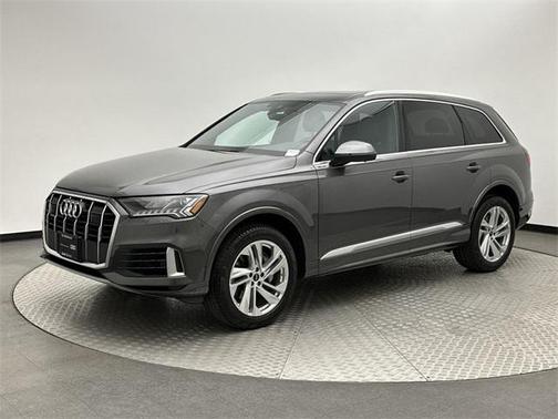 2023 Audi Q7 55 Premium