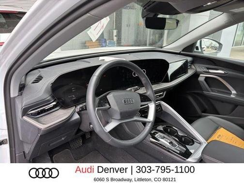 Glacier White Metallic 2025 Audi Q5 Premium TFSI quattro S tronic