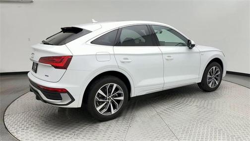 2023 Audi Q5 45 S line Premium