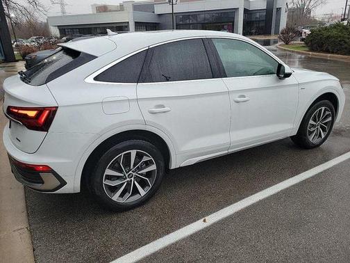 2023 Audi Q5 45 S line Premium