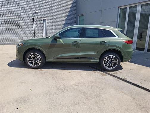 2025 Audi Q5 Premium