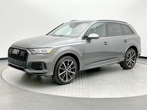 2022 Audi Q7 55 Premium Plus