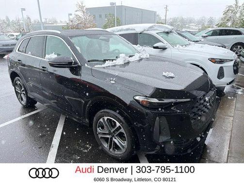 Mythos Black Metallic 2025 Audi Q5 Premium TFSI quattro S tronic