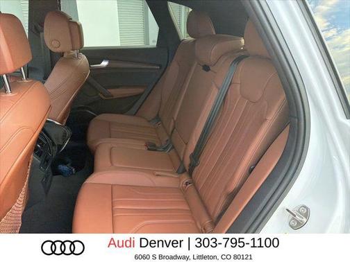 Arkona White 2024 Audi Q5 e 55 S line Premium Plus