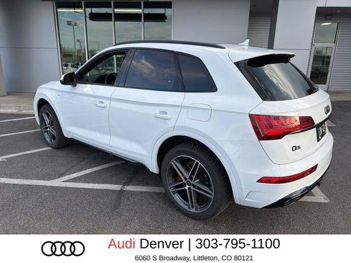 Arkona White 2024 Audi Q5 e 55 S line Premium Plus