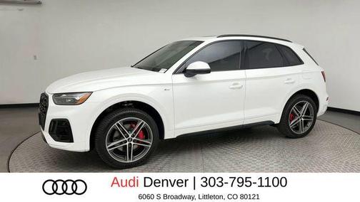 Arkona White 2024 Audi Q5 e 55 S line Premium Plus