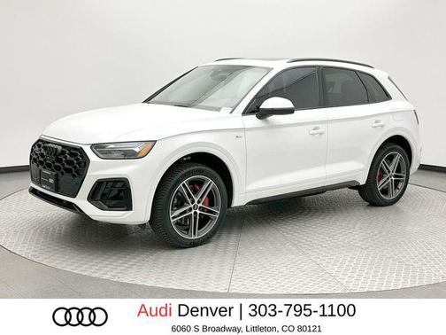 Arkona White 2024 Audi Q5 e 55 S line Premium Plus