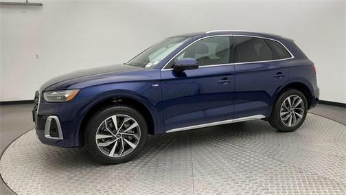 2022 Audi Q5 45 S line Premium