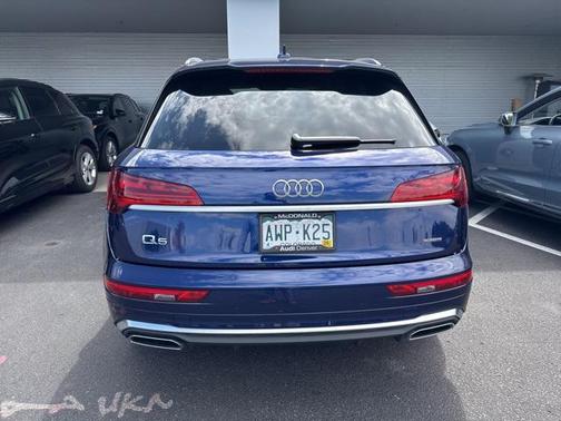 2022 Audi Q5 45 S line Premium