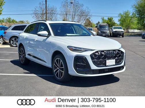 Glacier White Metallic 2026 Audi Q5 Premium Plus TFSI quattro S tronic