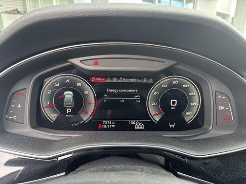 2025 Audi Q8 55 Premium