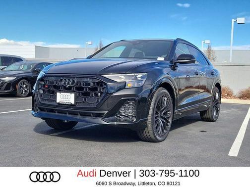 Mythos Black Metallic 2026 Audi SQ8 4.0T Prestige