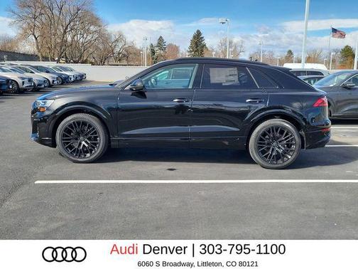 Mythos Black Metallic 2026 Audi SQ8 4.0T Prestige