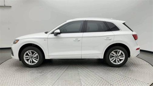 2023 Audi Q5 45 S line Premium