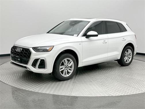 2023 Audi Q5 45 S line Premium